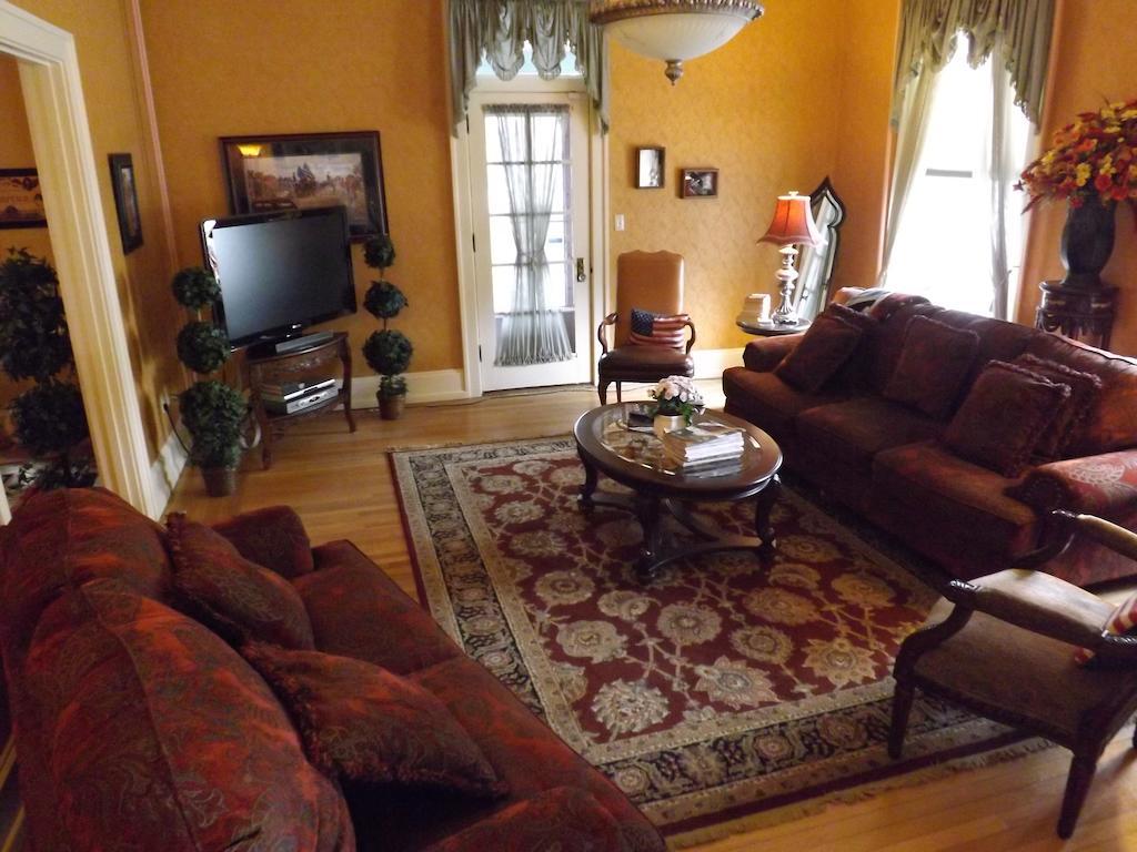 The Patriot House Bed & Breakfast Annville Экстерьер фото